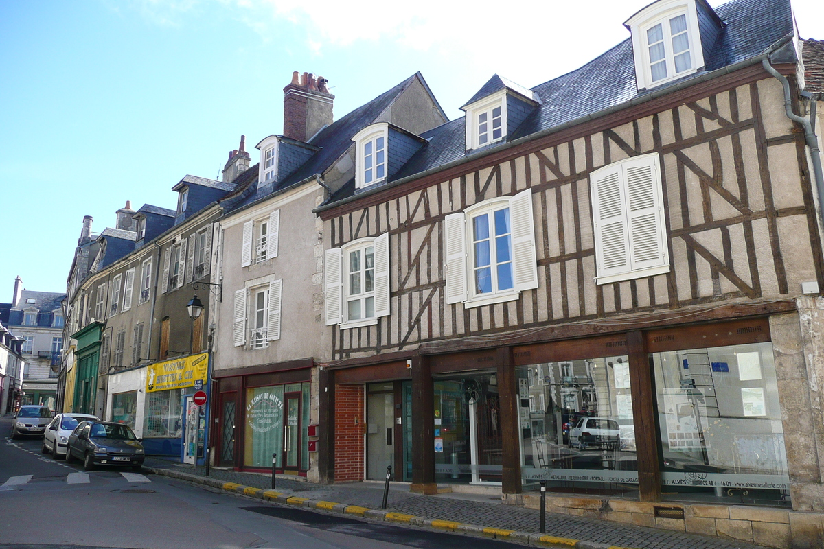 Picture France Bourges 2008-04 74 - Rooms Bourges