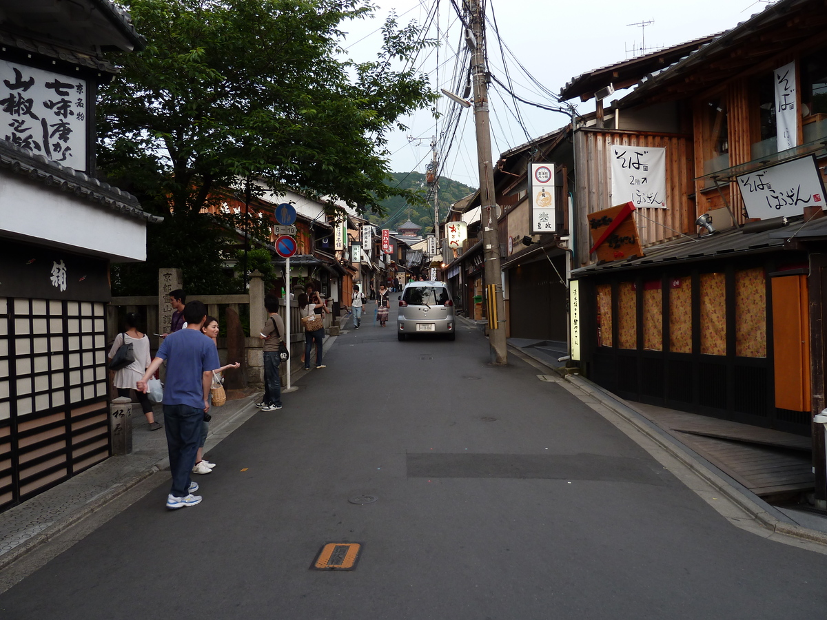 Picture Japan Kyoto Sannenzaka 2010-06 27 - Accomodation Sannenzaka