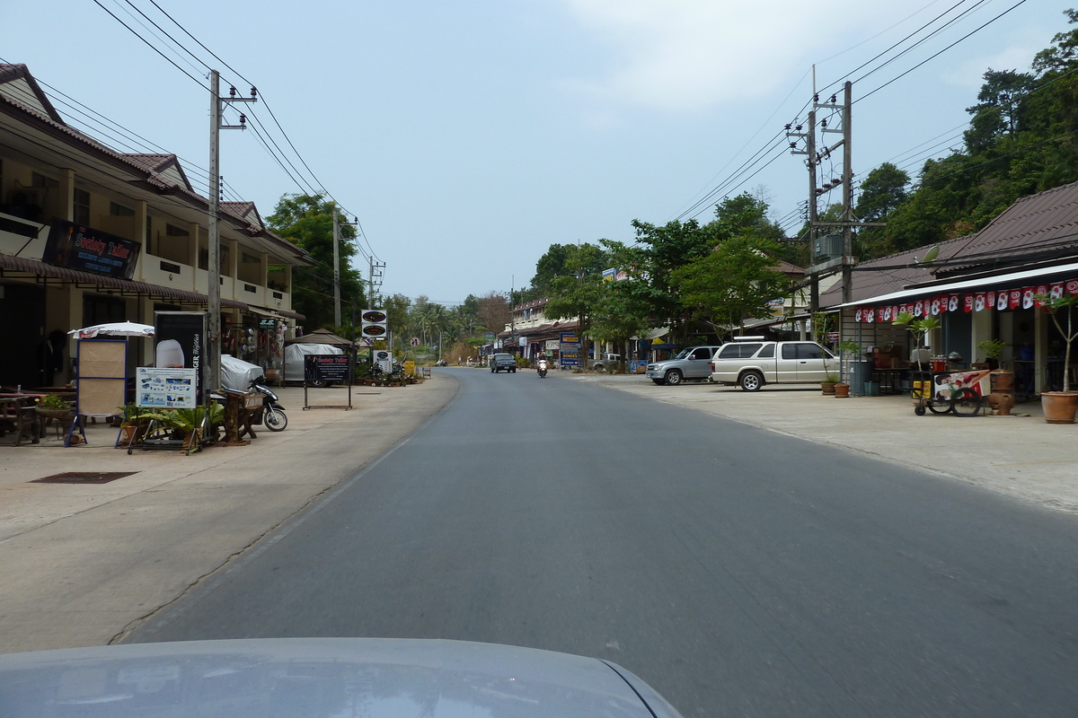 Picture Thailand Ko Chang Island road 2011-02 51 - City View Island road