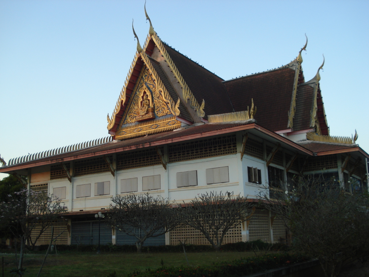 Picture Thailand Phitsanulok Wat Jomthong 2008-01 2 - Restaurant Wat Jomthong