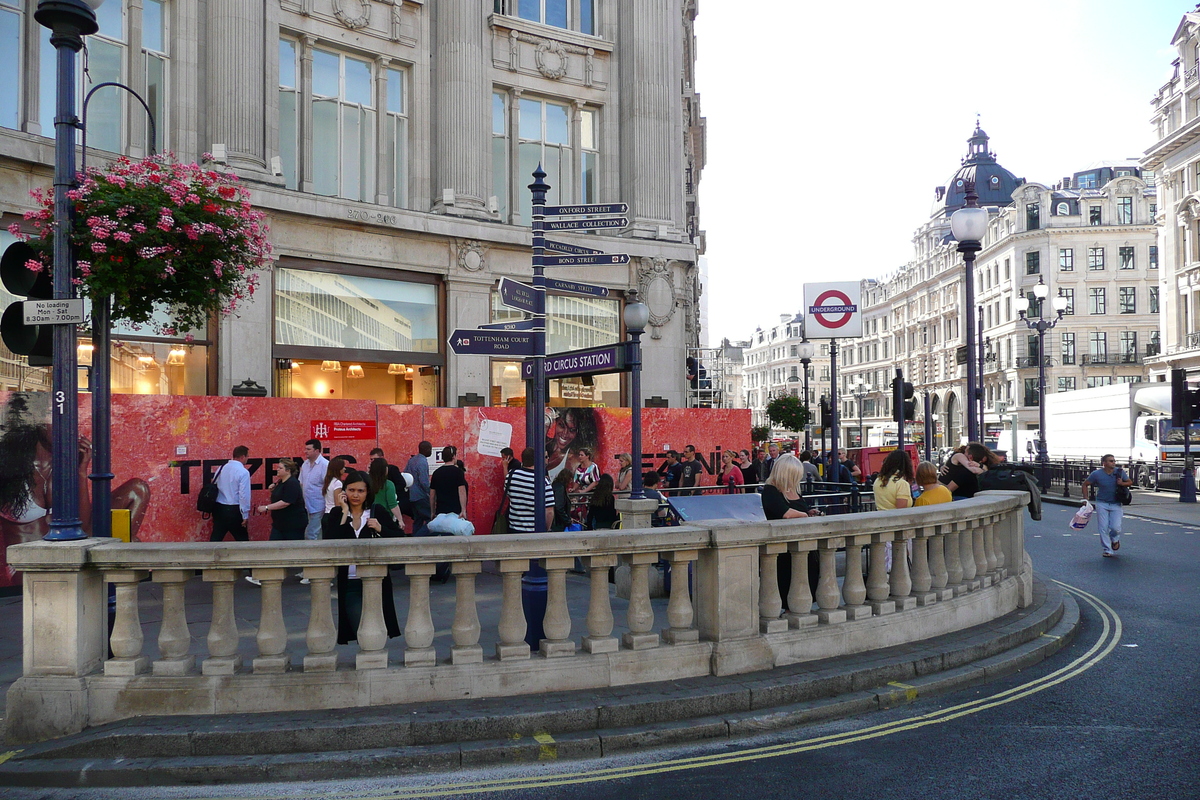 Picture United Kingdom London Oxford Street 2007-09 192 - Resort Oxford Street