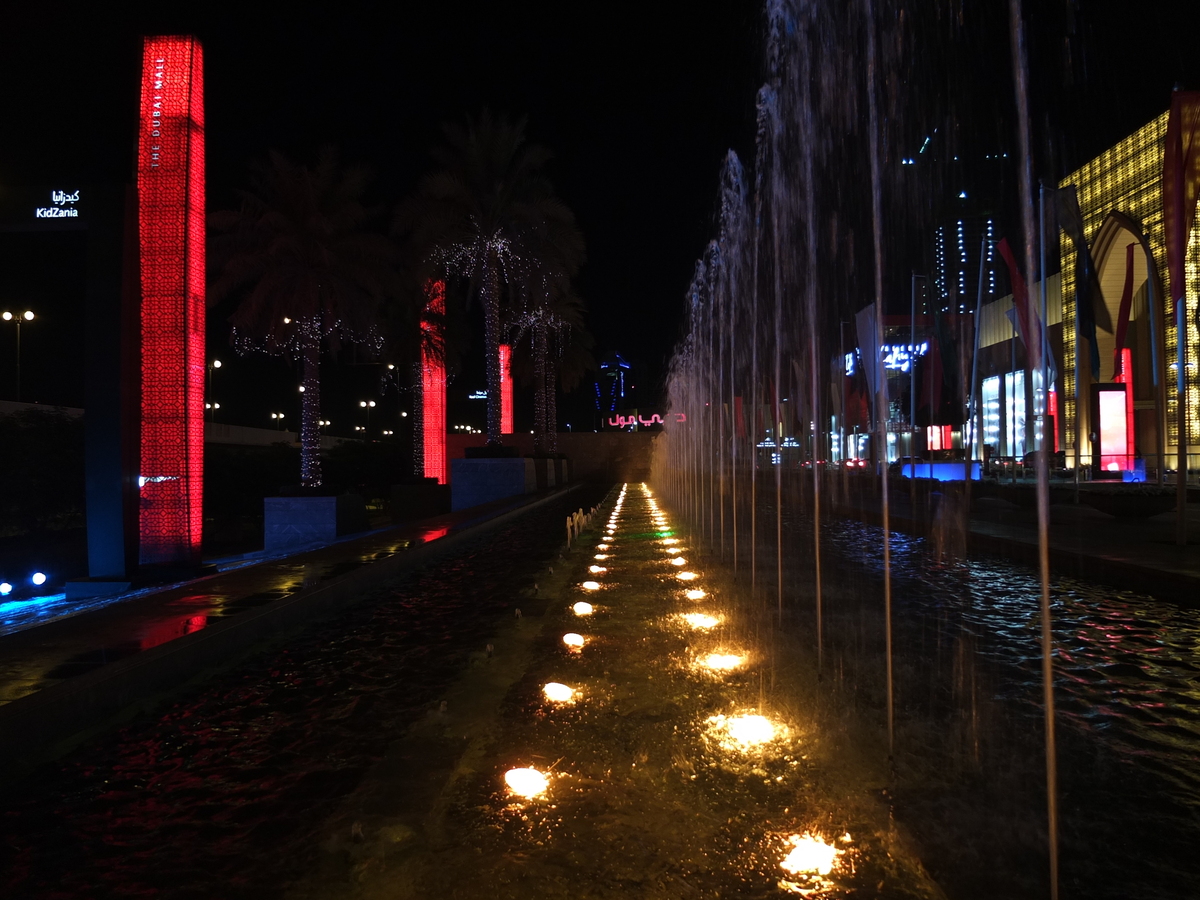 Picture United Arab Emirates Dubai The Dubai Mall 2011-12 93 - Waterfalls The Dubai Mall