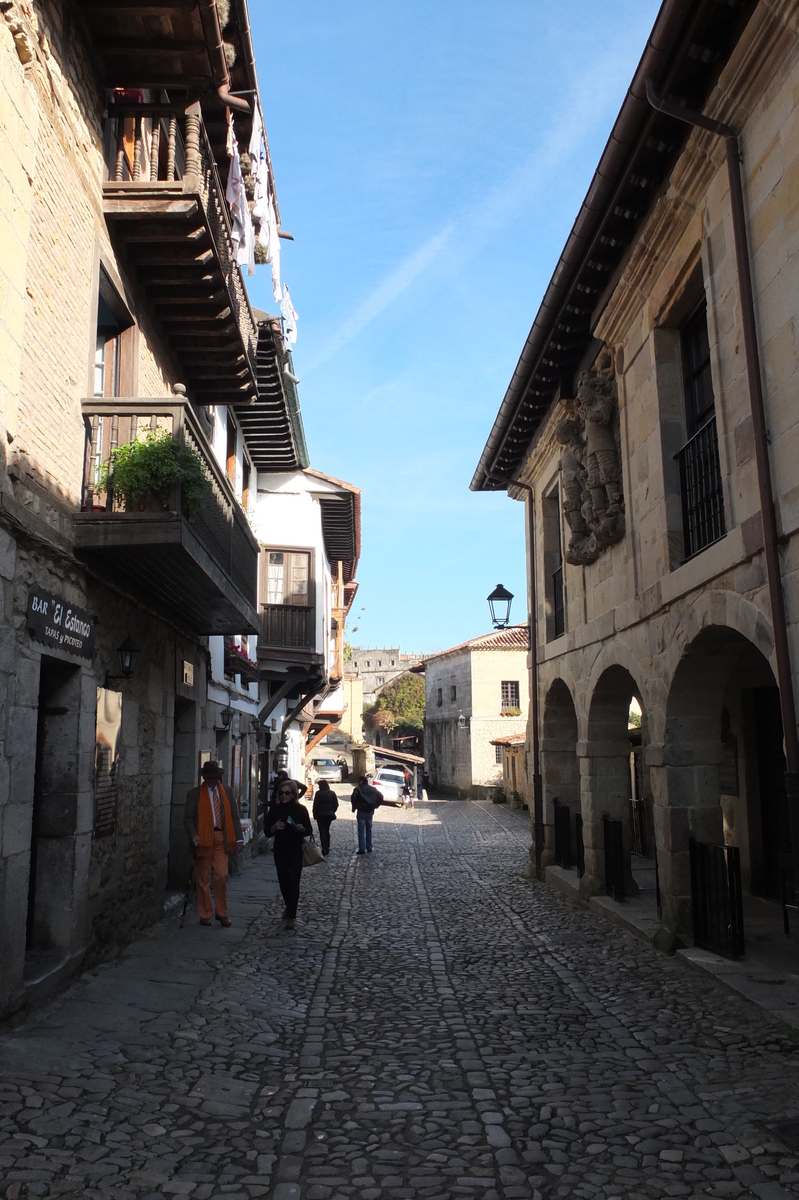 Picture Spain Santillana del Mar 2013-01 79 - Transport Santillana del Mar