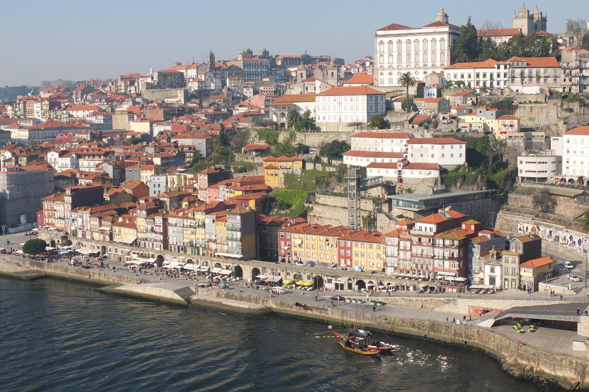 Picture Portugal Porto 2013-01 80 - Monument Porto