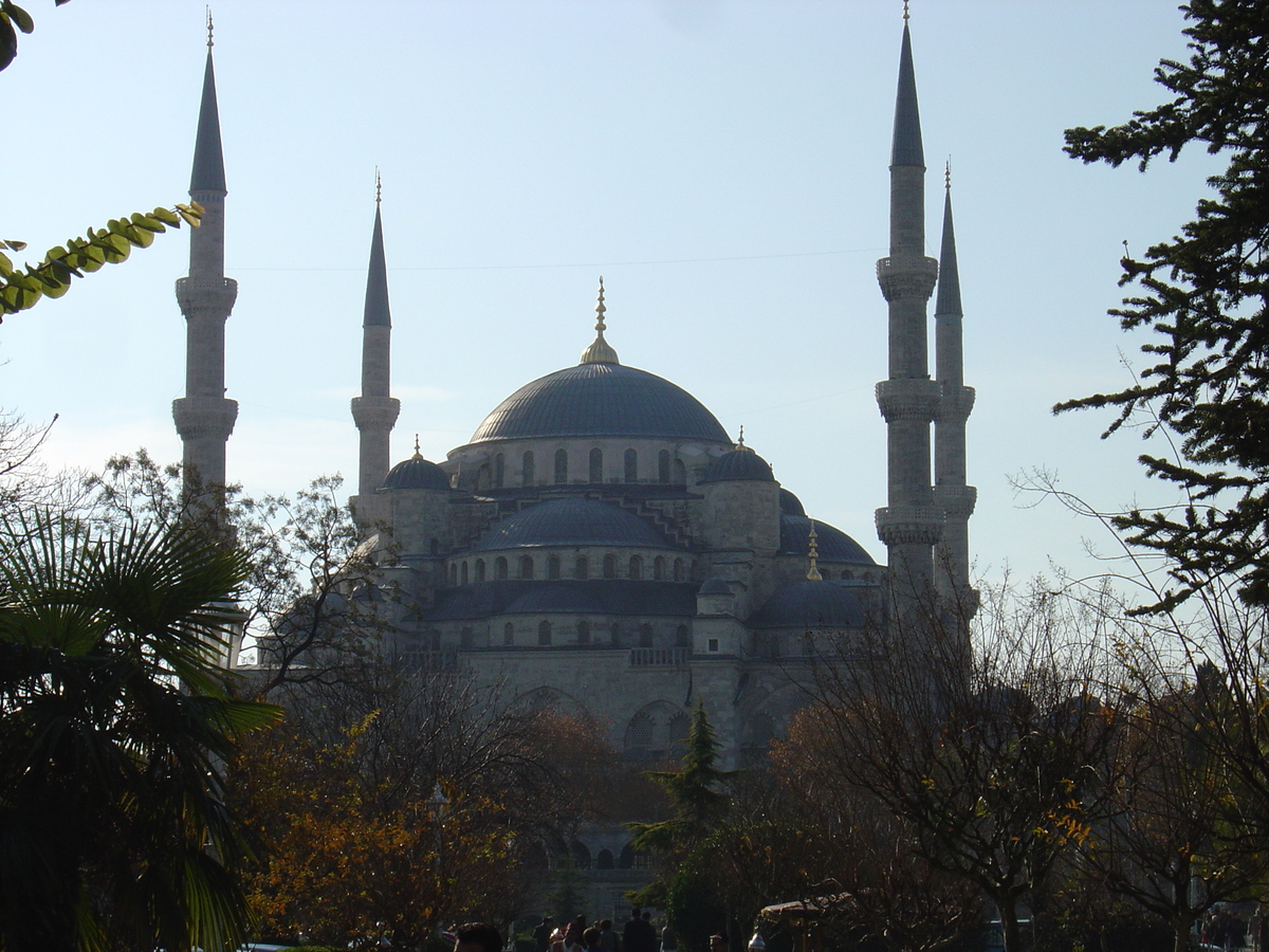 Picture Turkey Istanbul 2004-12 48 - Monument Istanbul