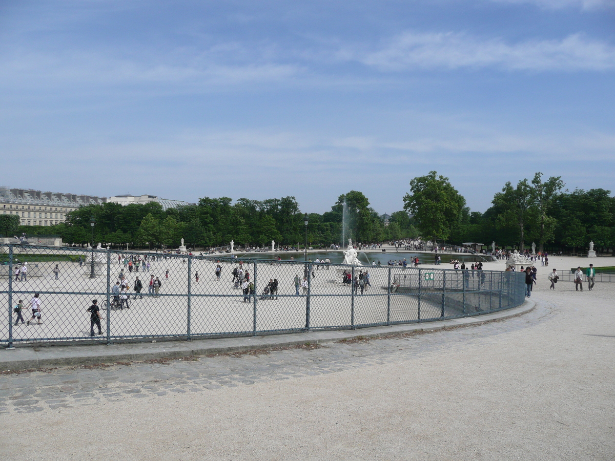 Picture France Paris Garden of Tuileries 2007-05 289 - SPA Garden of Tuileries