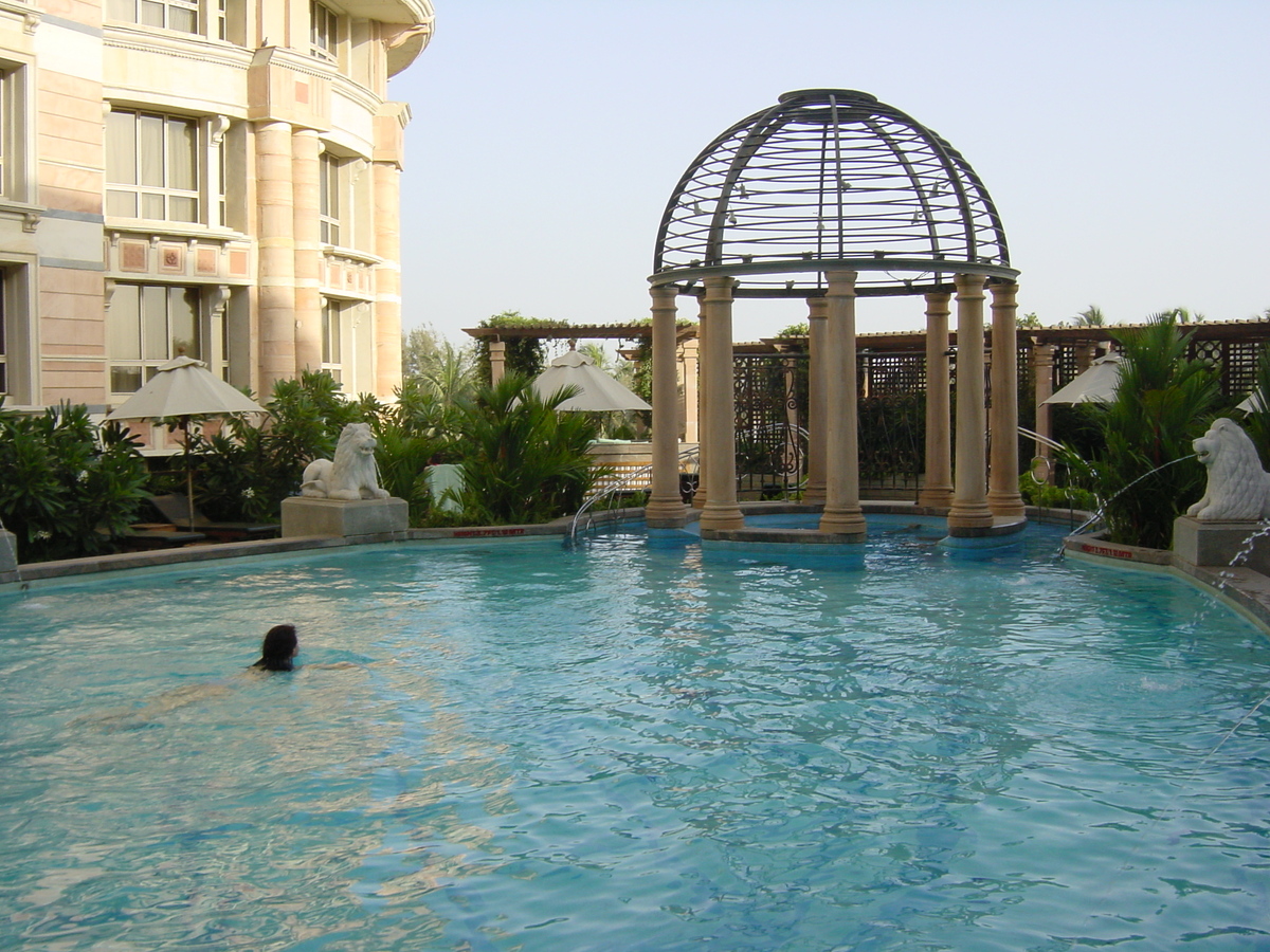 Picture India Mumbai ITC Grand Maratha hotel 2003-05 0 - Hotel Pool ITC Grand Maratha hotel