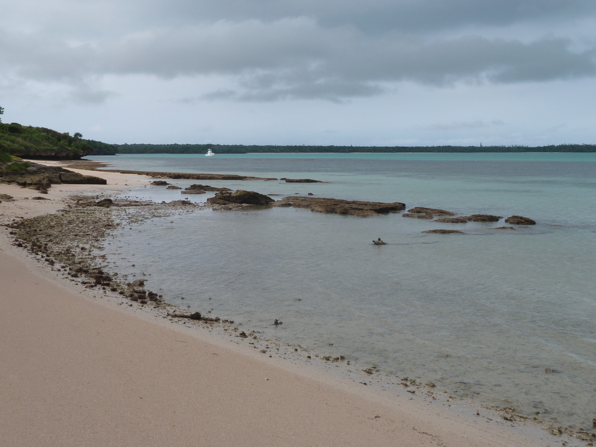 Picture New Caledonia Ile des pins 2010-05 16 - Lake Ile des pins