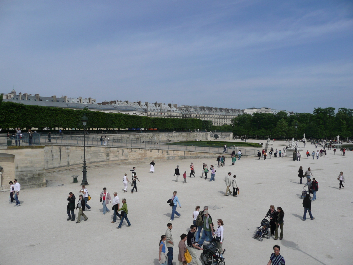 Picture France Paris Garden of Tuileries 2007-05 127 - Spring Garden of Tuileries