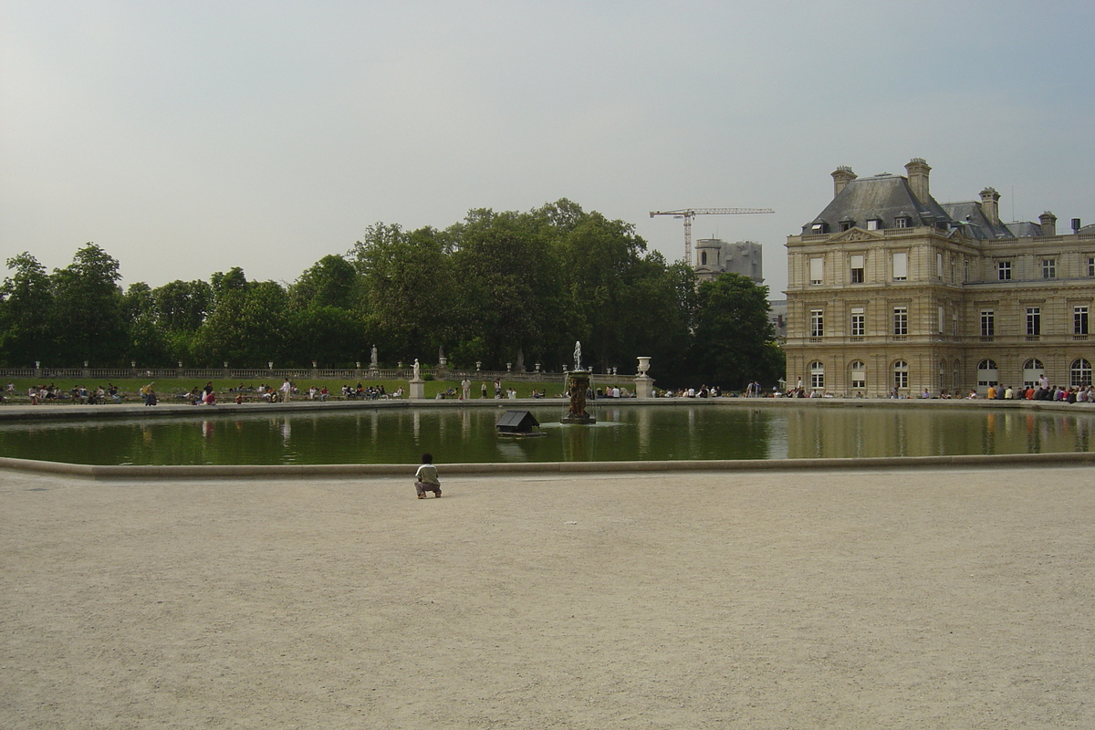 Picture France Paris Luxembourg Garden 2007-04 138 - Rain Season Luxembourg Garden