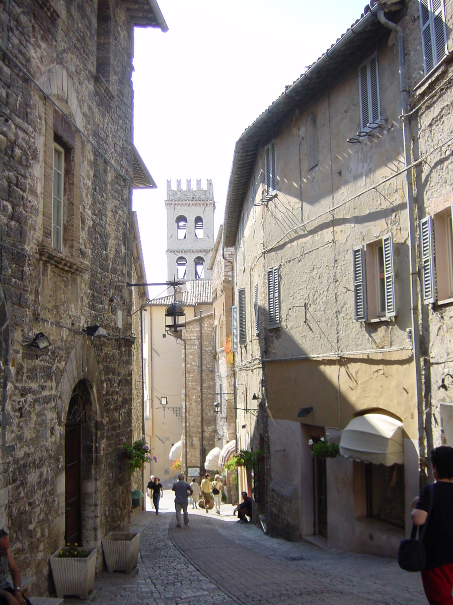 Picture Italy Assisi 2002-07 14 - Restaurant Assisi