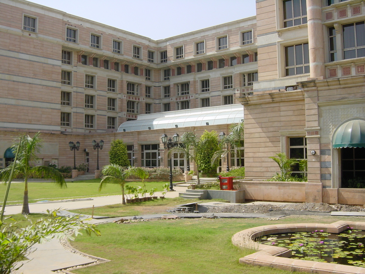 Picture India Mumbai ITC Grand Maratha hotel 2003-05 1 - Hotels ITC Grand Maratha hotel