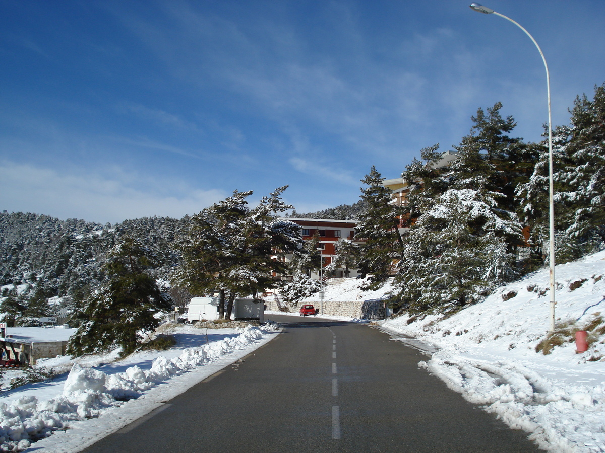 Picture France Greolieres les neiges 2007-01 17 - Street Greolieres les neiges