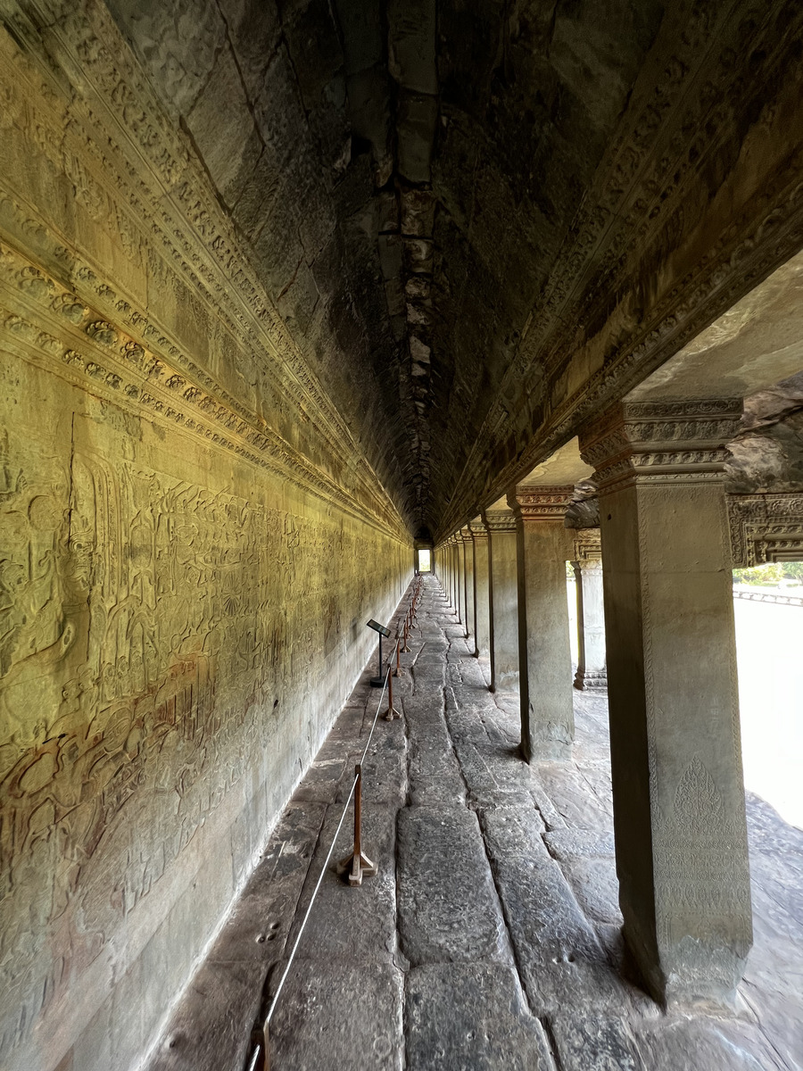 Picture Cambodia Siem Reap Angkor Wat 2023-01 130 - Cost Angkor Wat