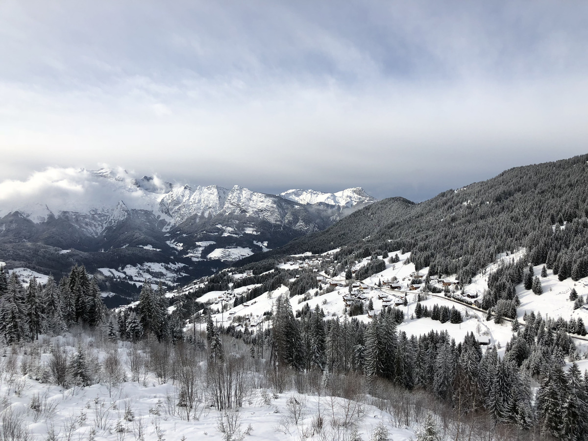 Picture France La Clusaz 2017-12 34 - Resort La Clusaz