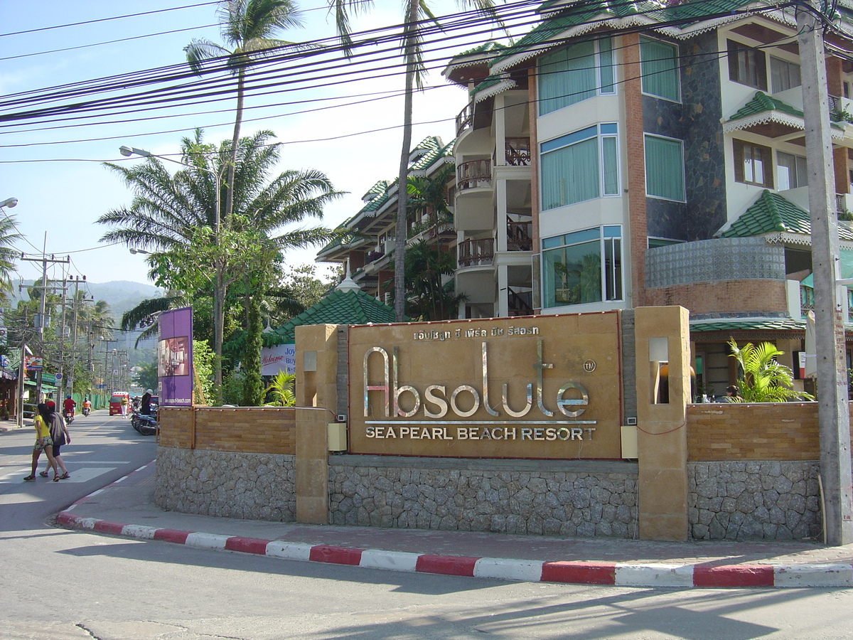 Picture Thailand Phuket Patong Beach Road 2005-12 46 - Restaurants Beach Road