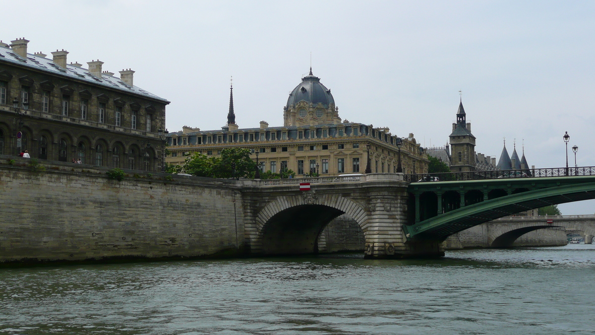 Picture France Paris Seine river 2007-06 235 - Summer Seine river