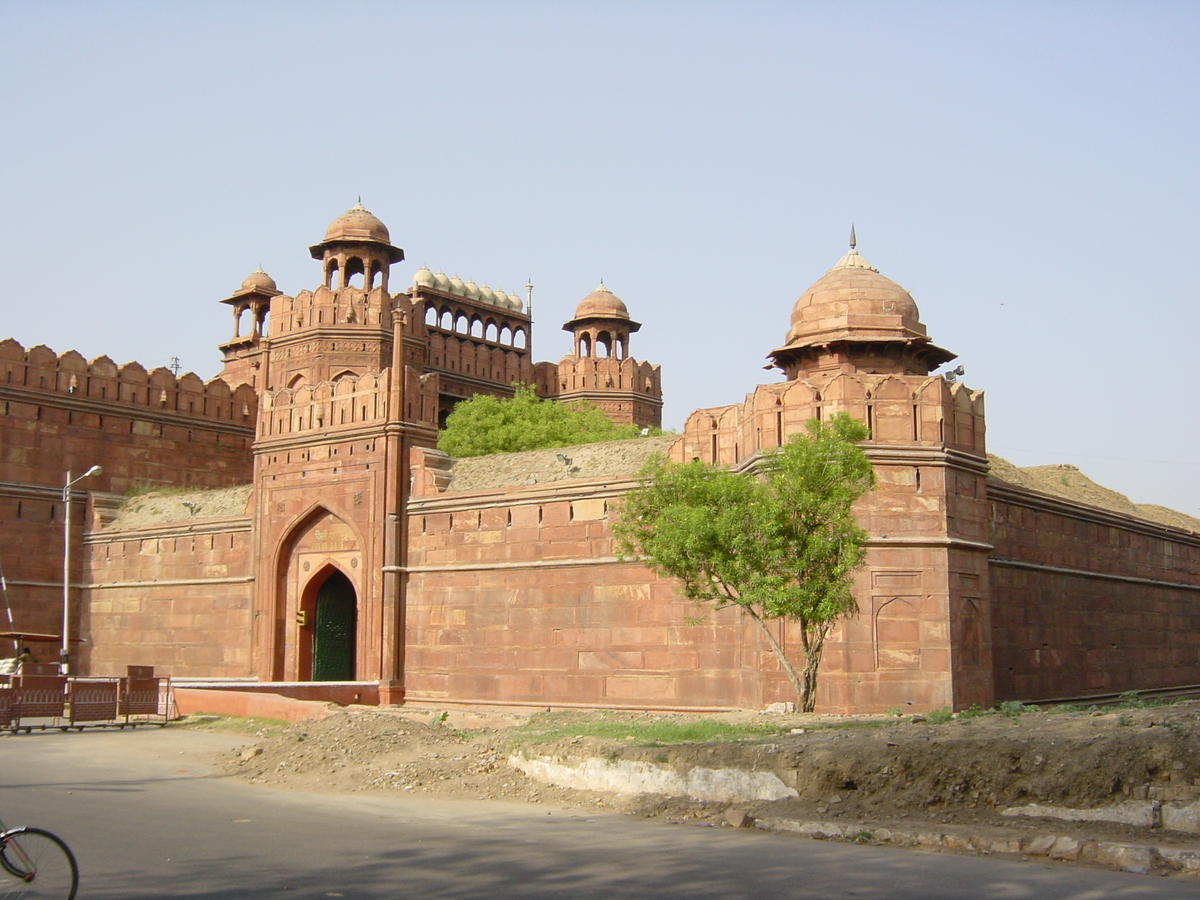 Picture India Delhi Red Fort 2003-05 5 - Street Red Fort