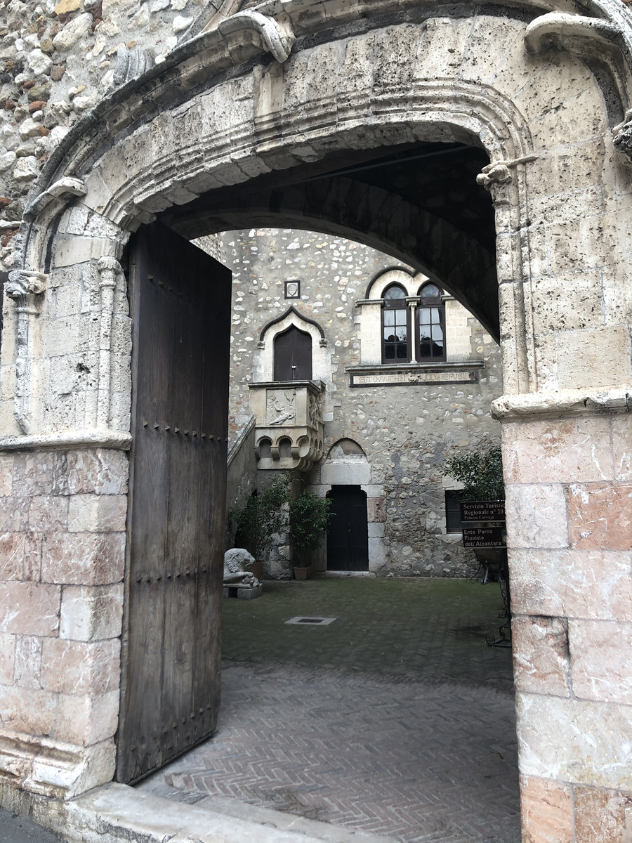 Picture Italy Sicily Taormina 2020-02 0 - Restaurant Taormina