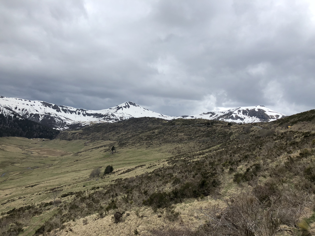 Picture France Puy Mary 2018-04 4 - Cheap Room Puy Mary