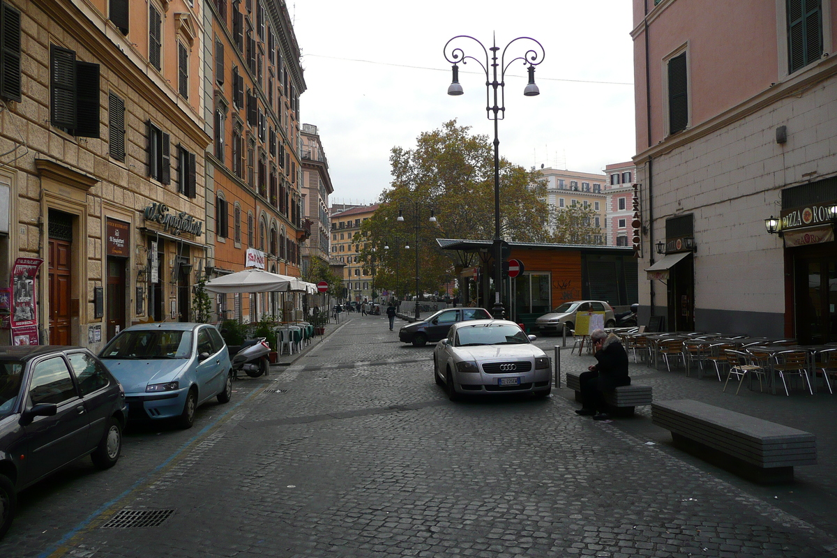 Picture Italy Rome Trastevere 2007-11 3 - Street Trastevere