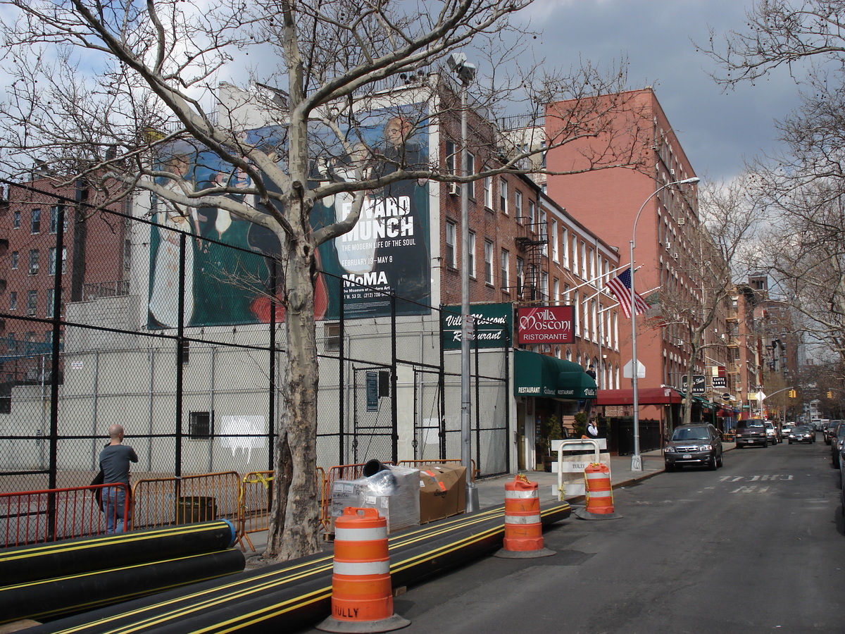 Picture United States New York Soho 2006-03 62 - Streets Soho