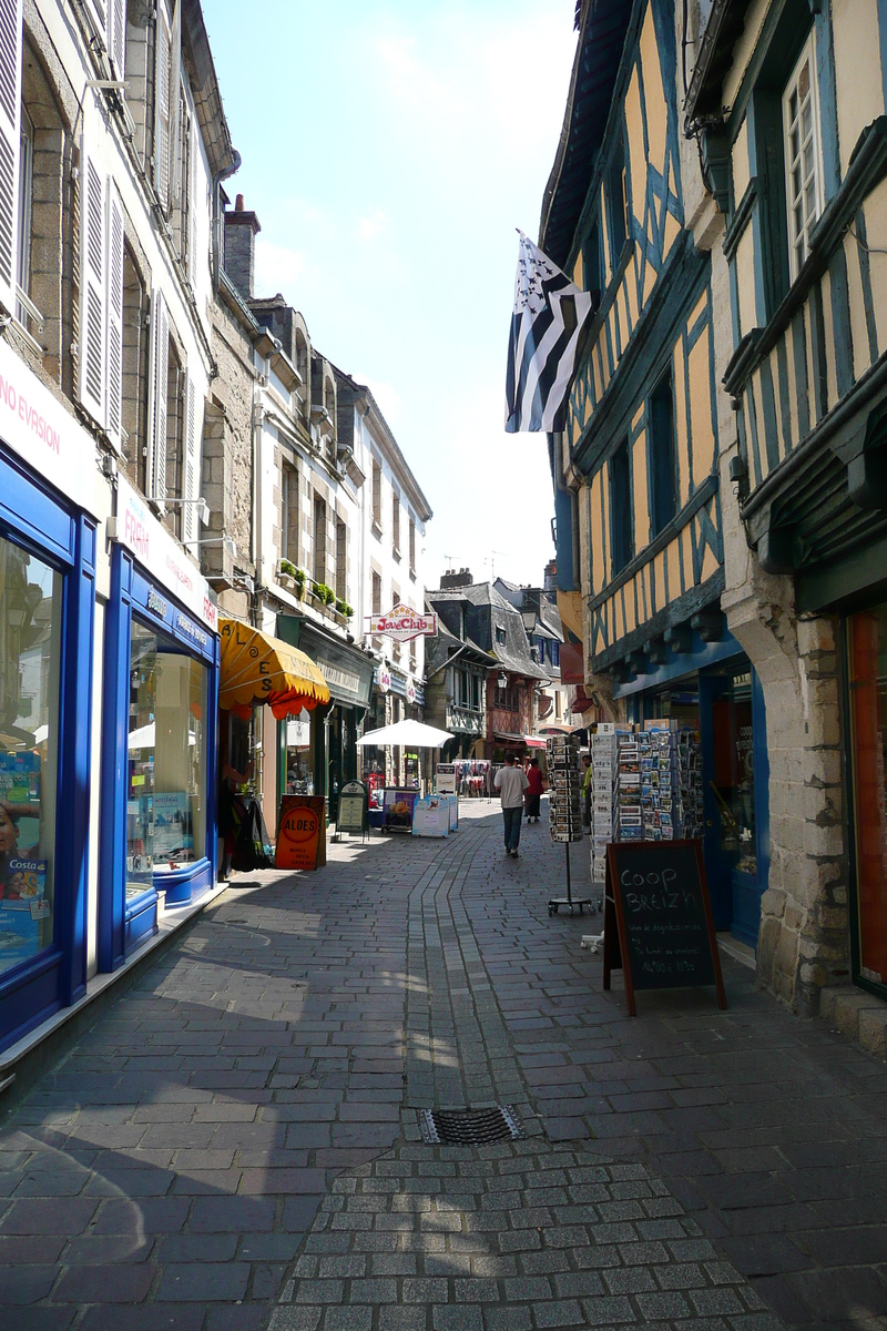 Picture France Pontivy 2007-08 41 - Walking Street Pontivy