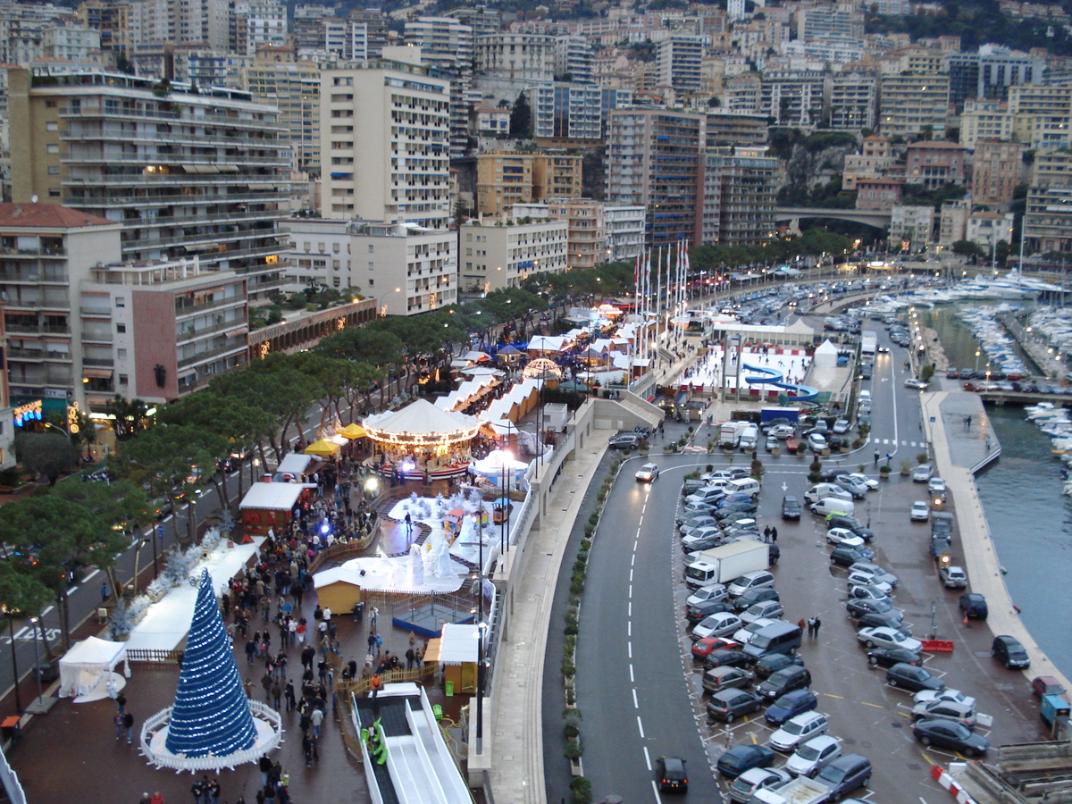 Picture Monaco 2006-12 7 - Restaurants Monaco