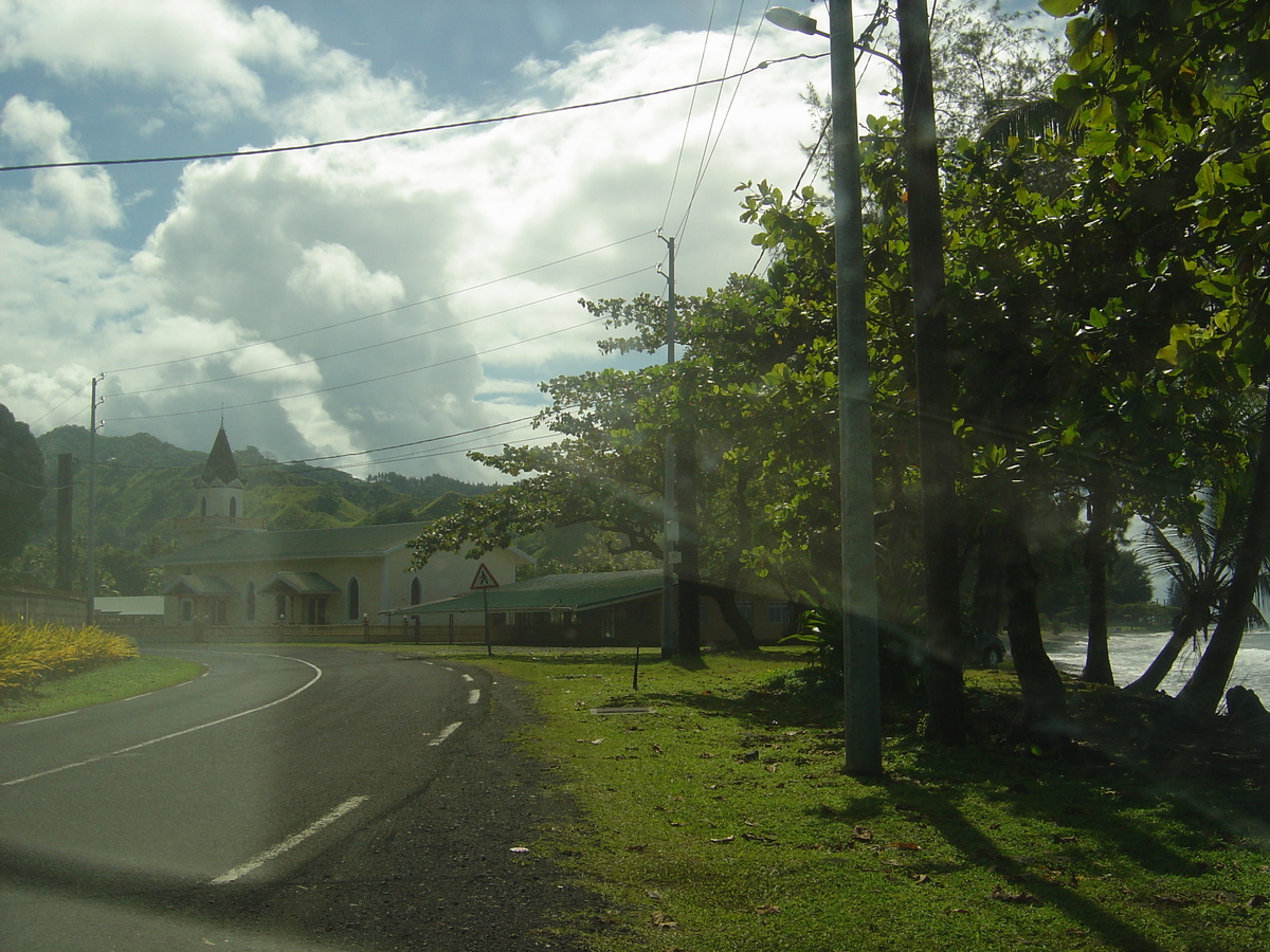 Picture Polynesia Tahiti 2006-04 25 - Street Tahiti