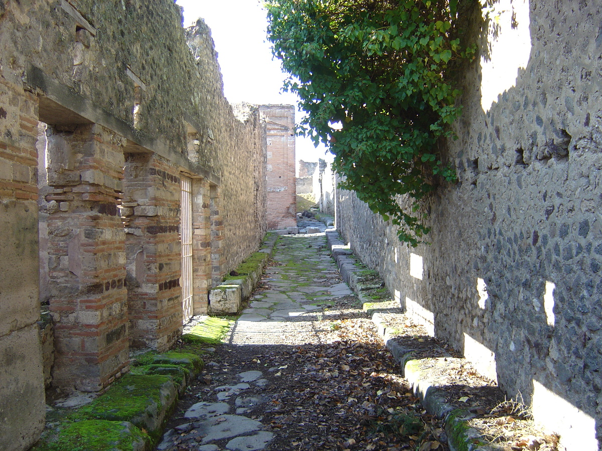 Picture Italy Pompei 2004-11 17 - Accomodation Pompei