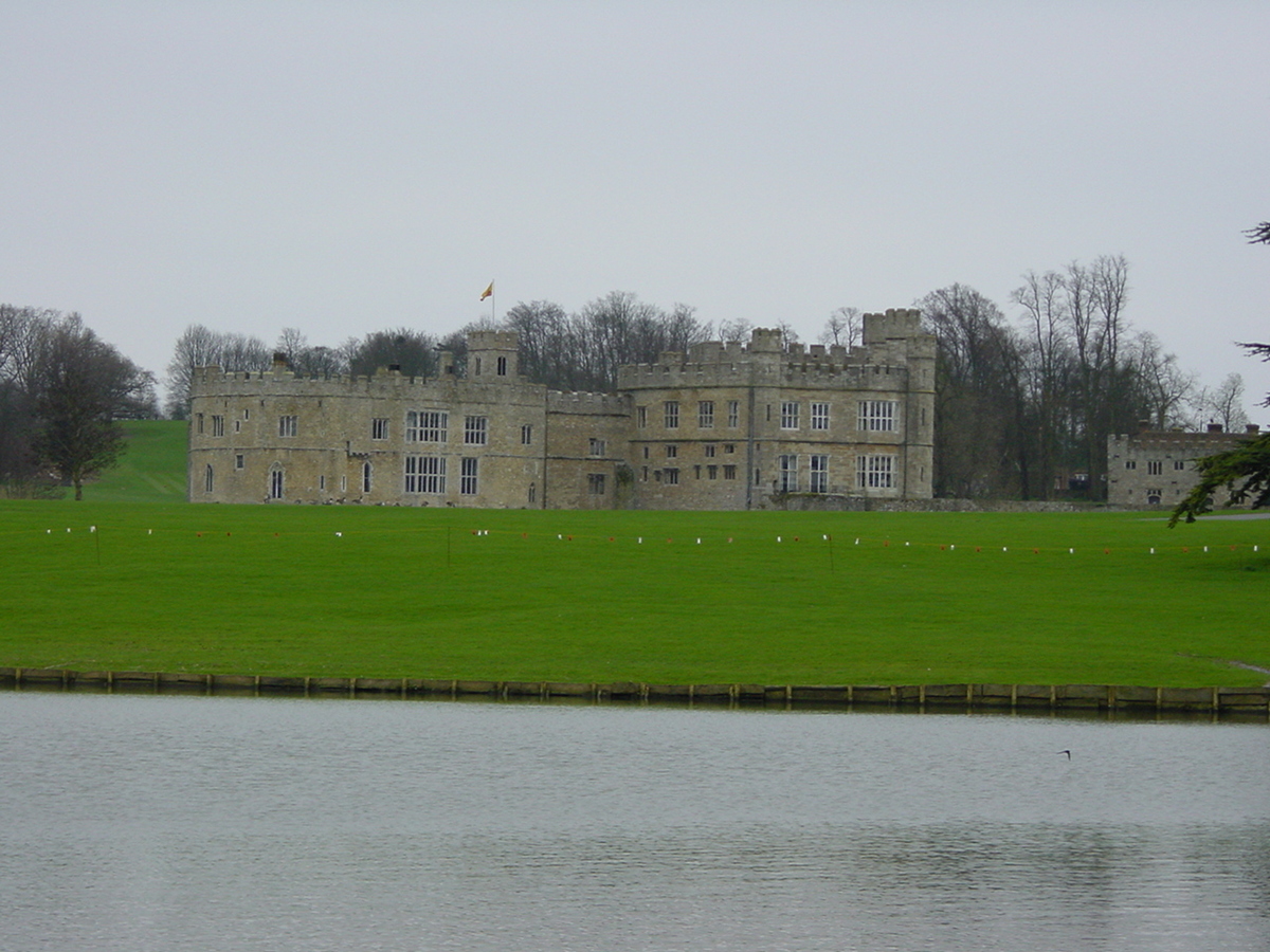 Picture United Kingdom Leeds castle 2001-04 5 - Resorts Leeds castle