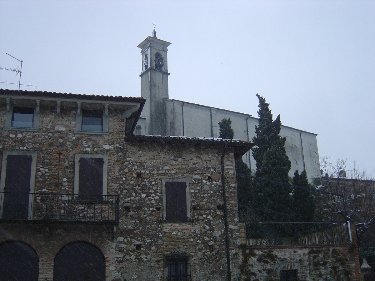 Picture Italy Desenzano del Garda 2005-03 3 - Rain Season Desenzano del Garda