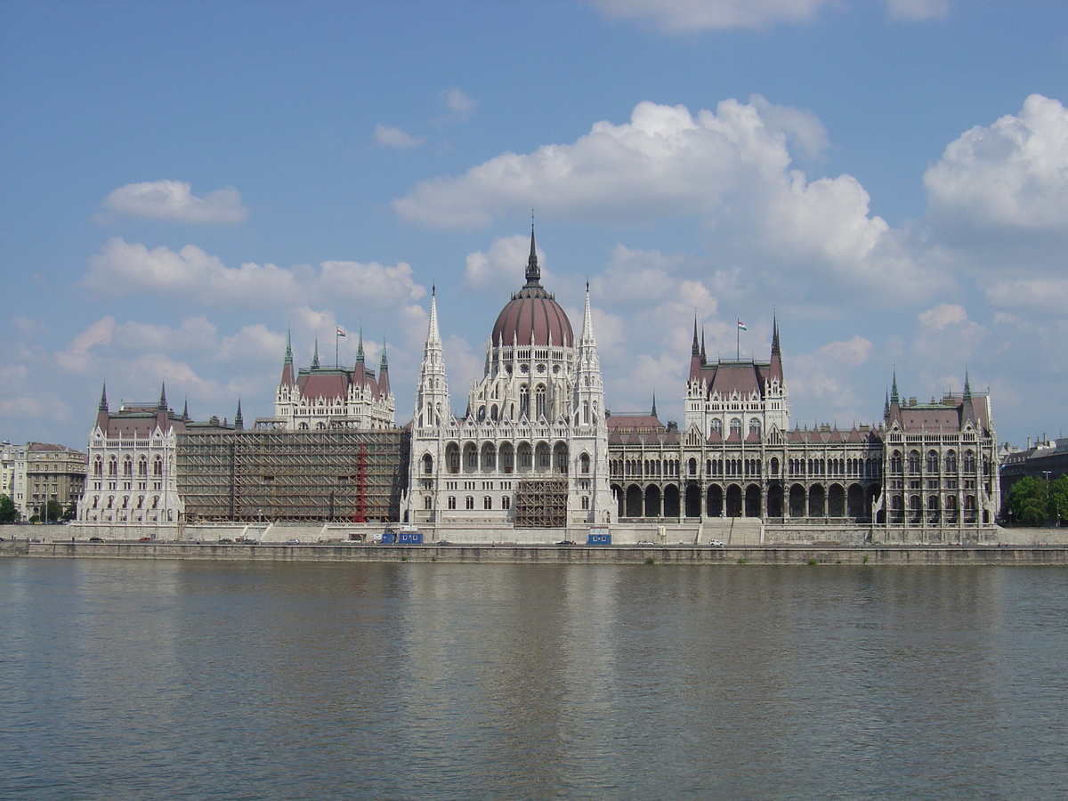 Picture Hungary Budapest 2004-05 261 - Lakes Budapest