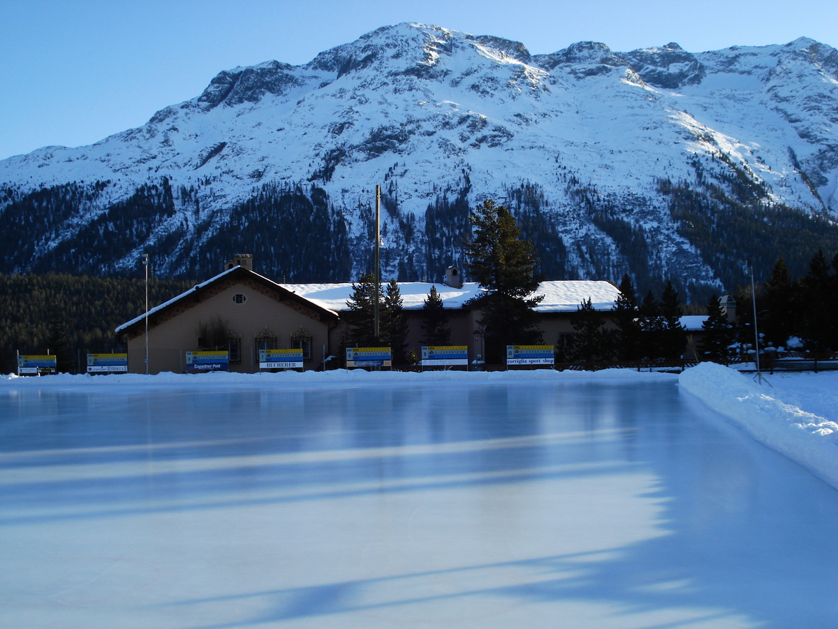 Picture Swiss St Moritz 2007-01 199 - Hotel Pools St Moritz