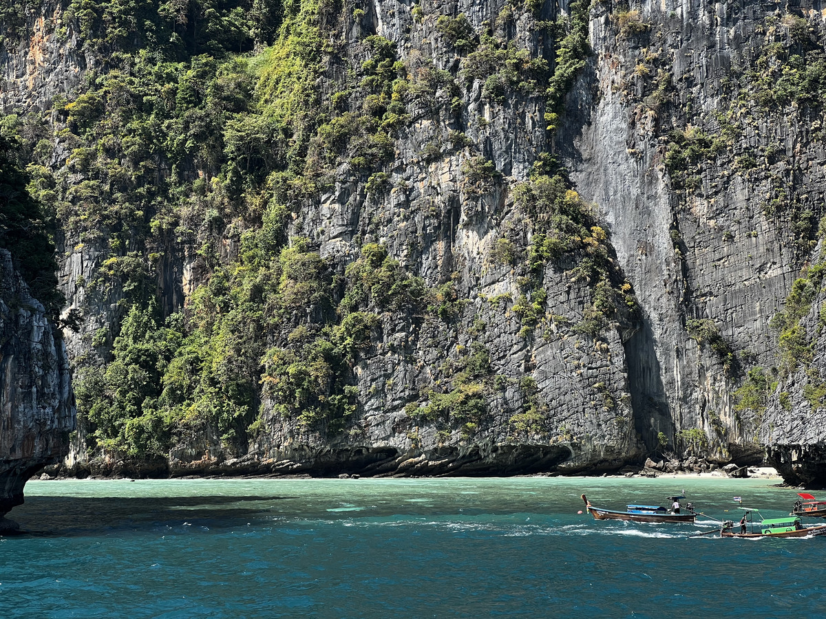 Picture Thailand Phuket to Ko Phi Phi Ferry 2021-12 104 - Sunrise Phuket to Ko Phi Phi Ferry