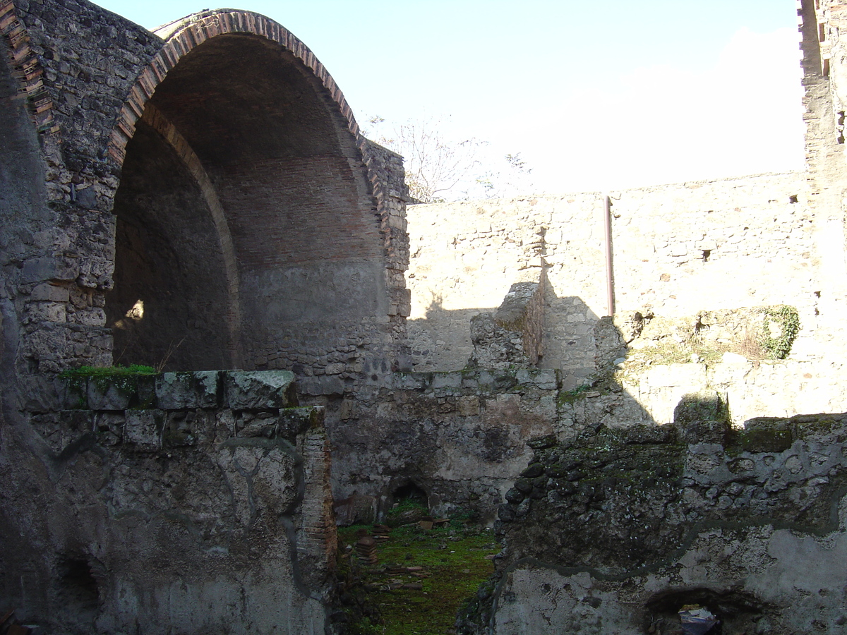 Picture Italy Pompei 2004-11 43 - Cost Pompei