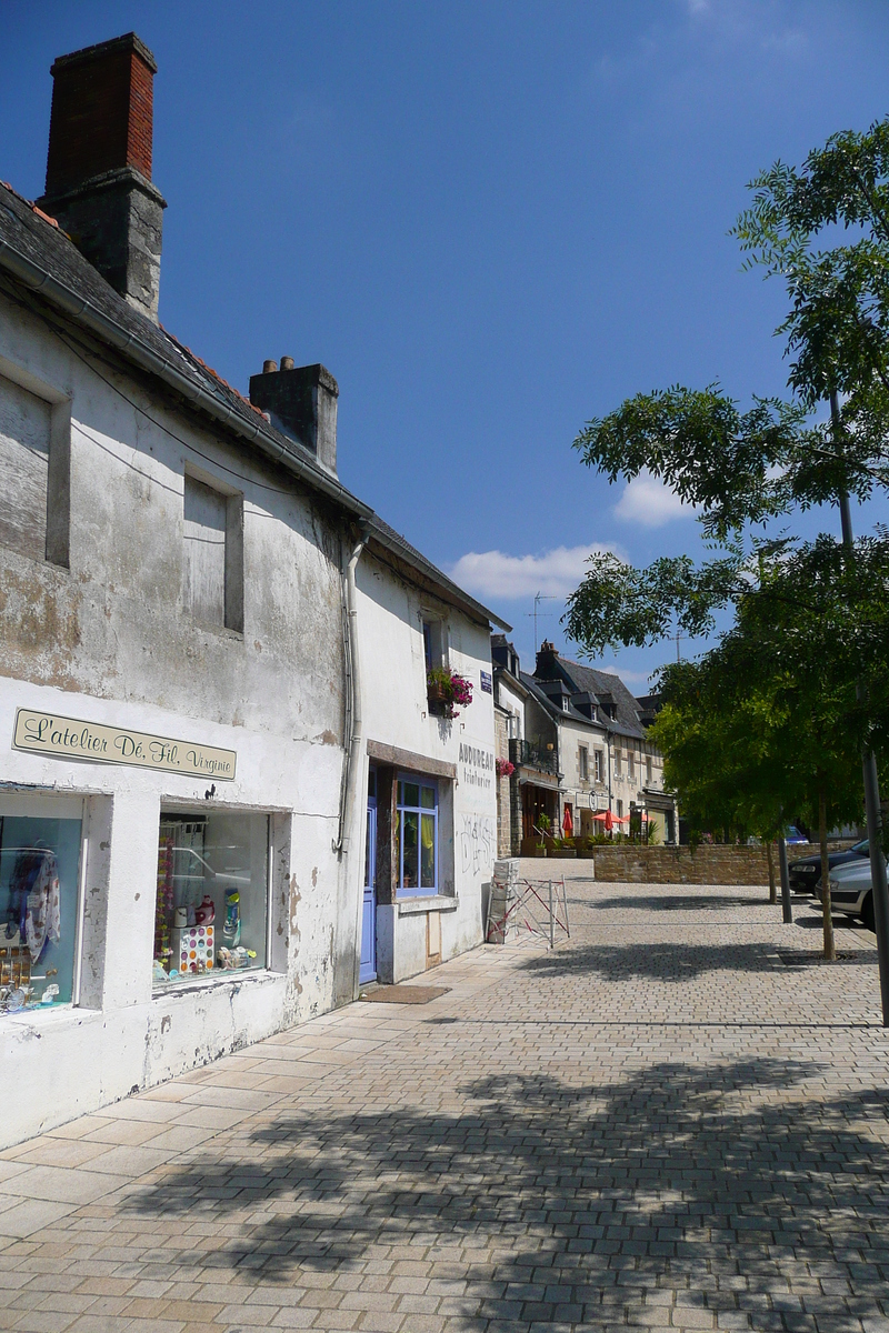 Picture France Pontivy 2007-08 25 - French Restaurant Pontivy