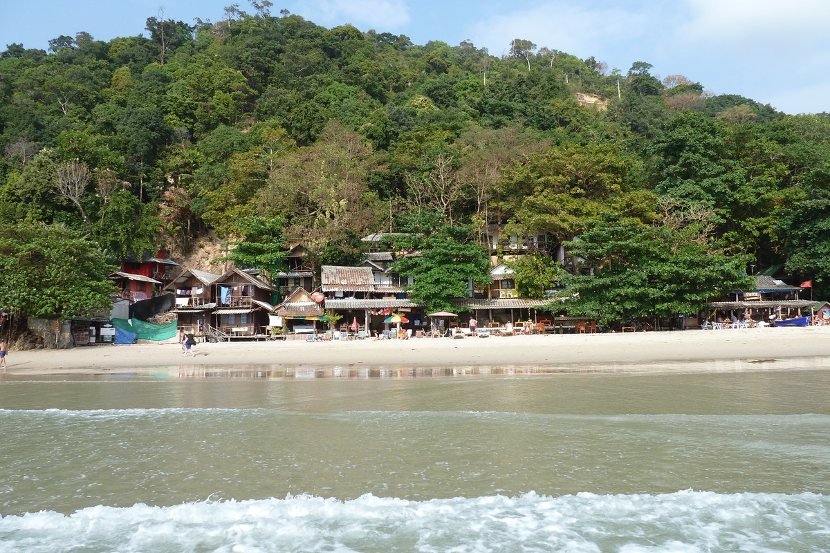 Picture Thailand Ko Chang White sand beach 2011-02 94 - Monuments White sand beach