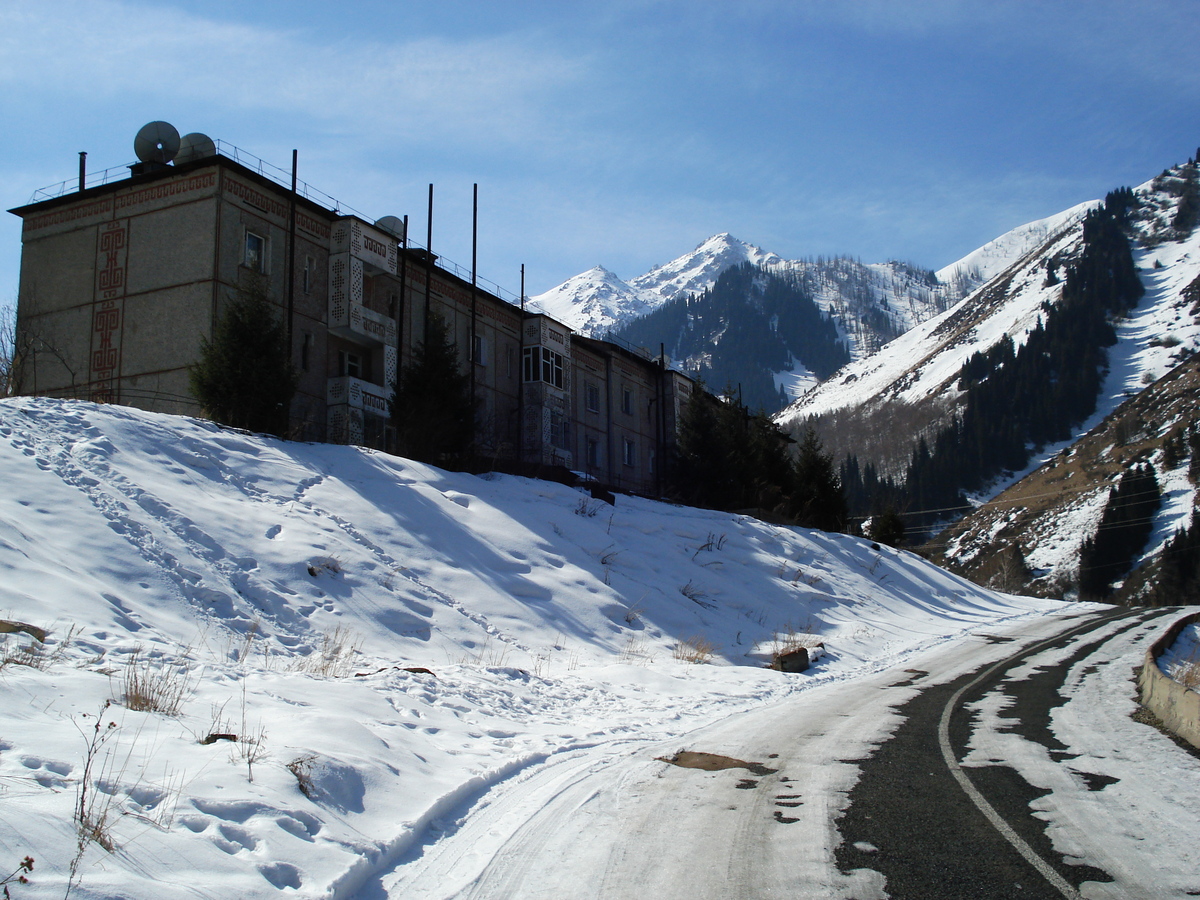 Picture Kazakhstan Ile Alatau National Park 2007-03 78 - Streets Ile Alatau National Park