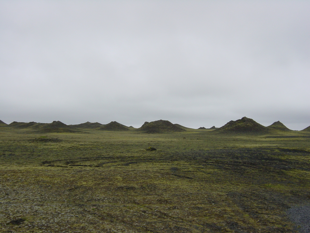 Picture Iceland Road 1 Vik to Skaftafell 2003-06 12 - Monument Road 1 Vik to Skaftafell