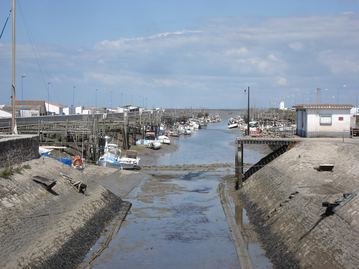 Picture France Le Port du Bec 2006-08 3 - Saving Le Port du Bec