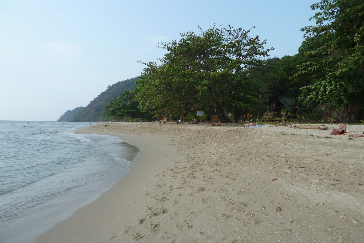 Picture Thailand Ko Chang White sand beach 2011-02 2 - Hotel Pools White sand beach