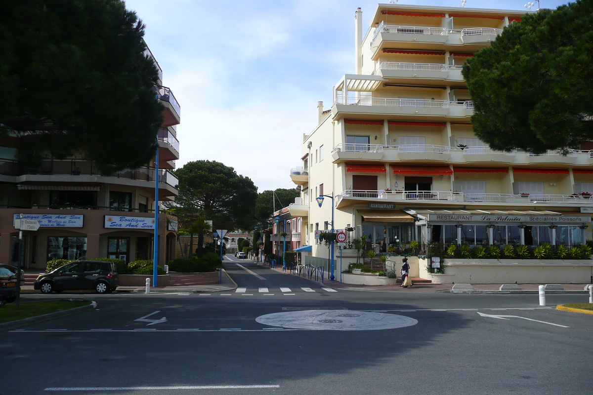 Picture France La Napoule Port La Napoule 2008-03 38 - City Sight Port La Napoule