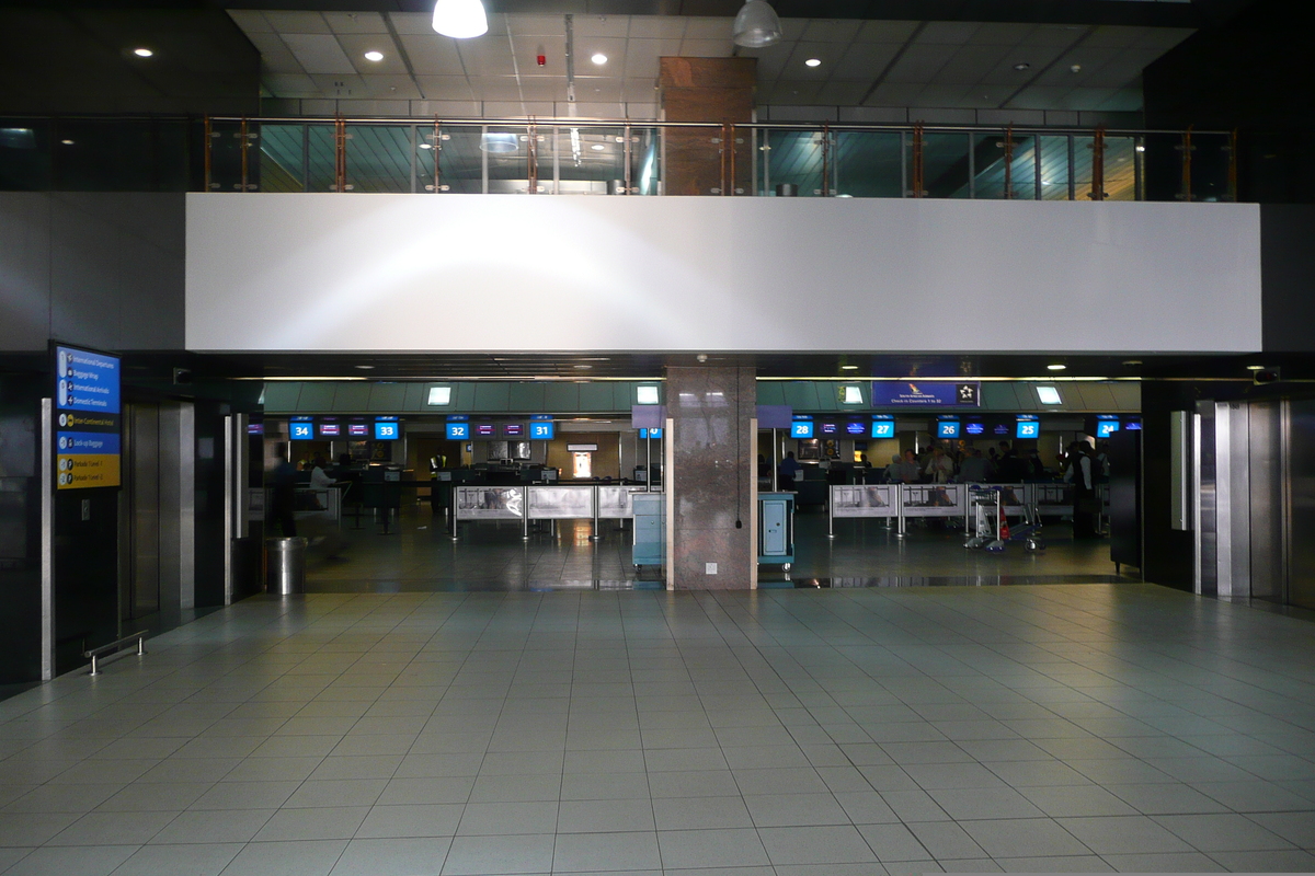 Picture South Africa Johannesburg Tambo Airport 2008-09 8 - Rentals Tambo Airport