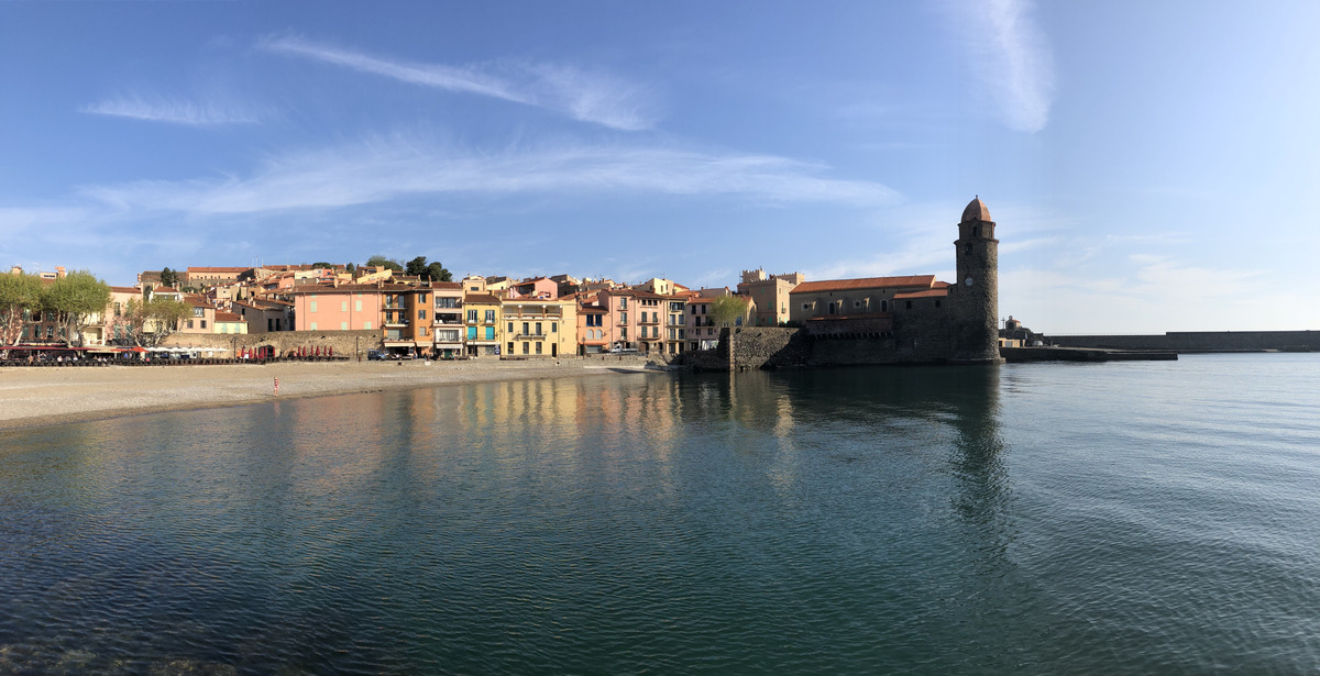 Picture France Collioure 2018-04 310 - Waterfall Collioure