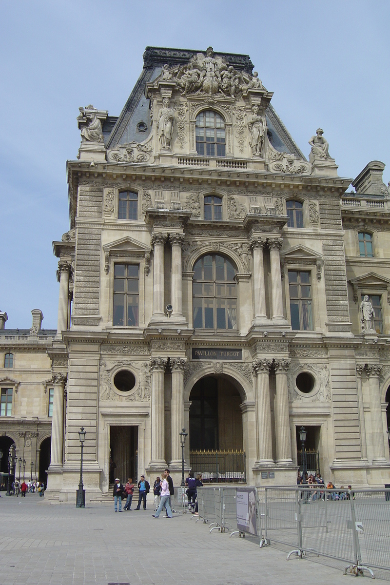 Picture France Paris Louvre 2007-05 53 - Sauna Louvre