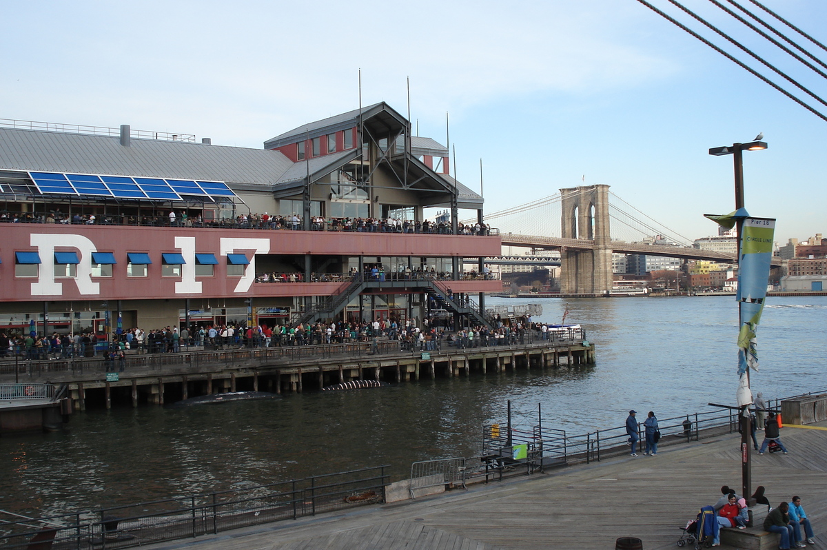 Picture United States New York South Street seaport 2006-03 47 - Weather South Street seaport