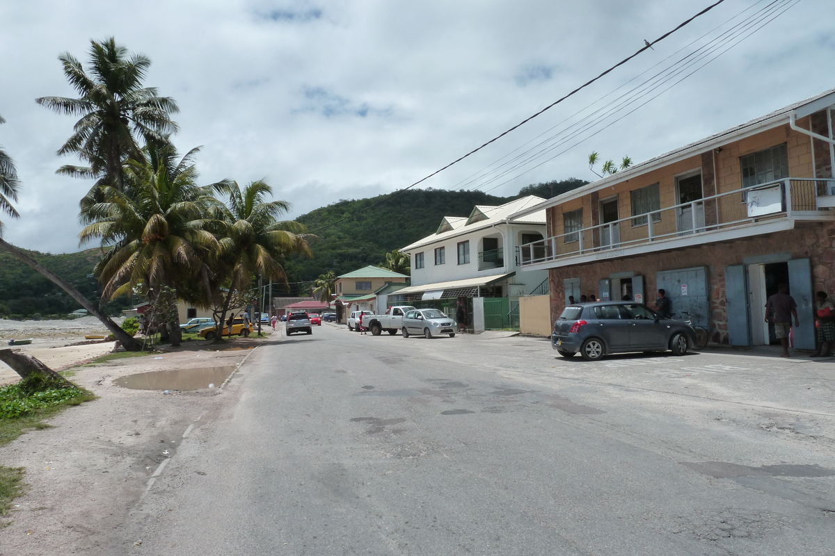 Picture Seychelles Praslin 2011-10 61 - Resorts Praslin