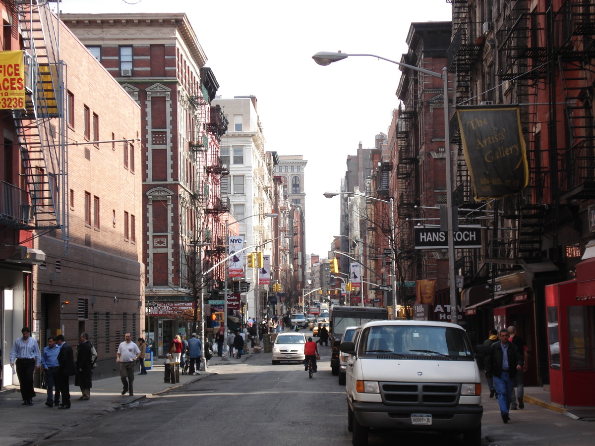 Picture United States New York Soho 2006-03 19 - To see Soho