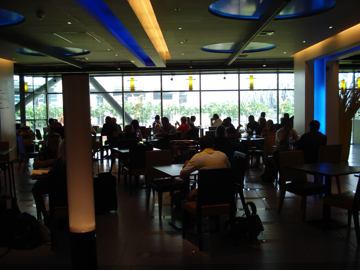 Picture Thailand Bangkok Suvarnabhumi Airport 2007-02 74 - Restaurants Suvarnabhumi Airport